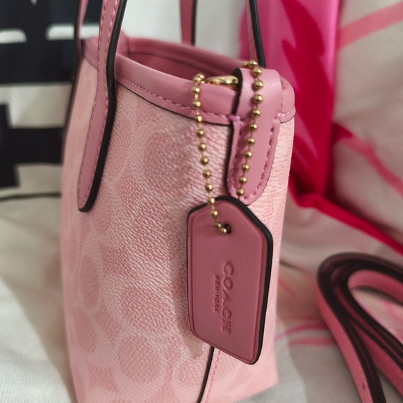 Coach Mini Pink Tote - Picture 3 of 7